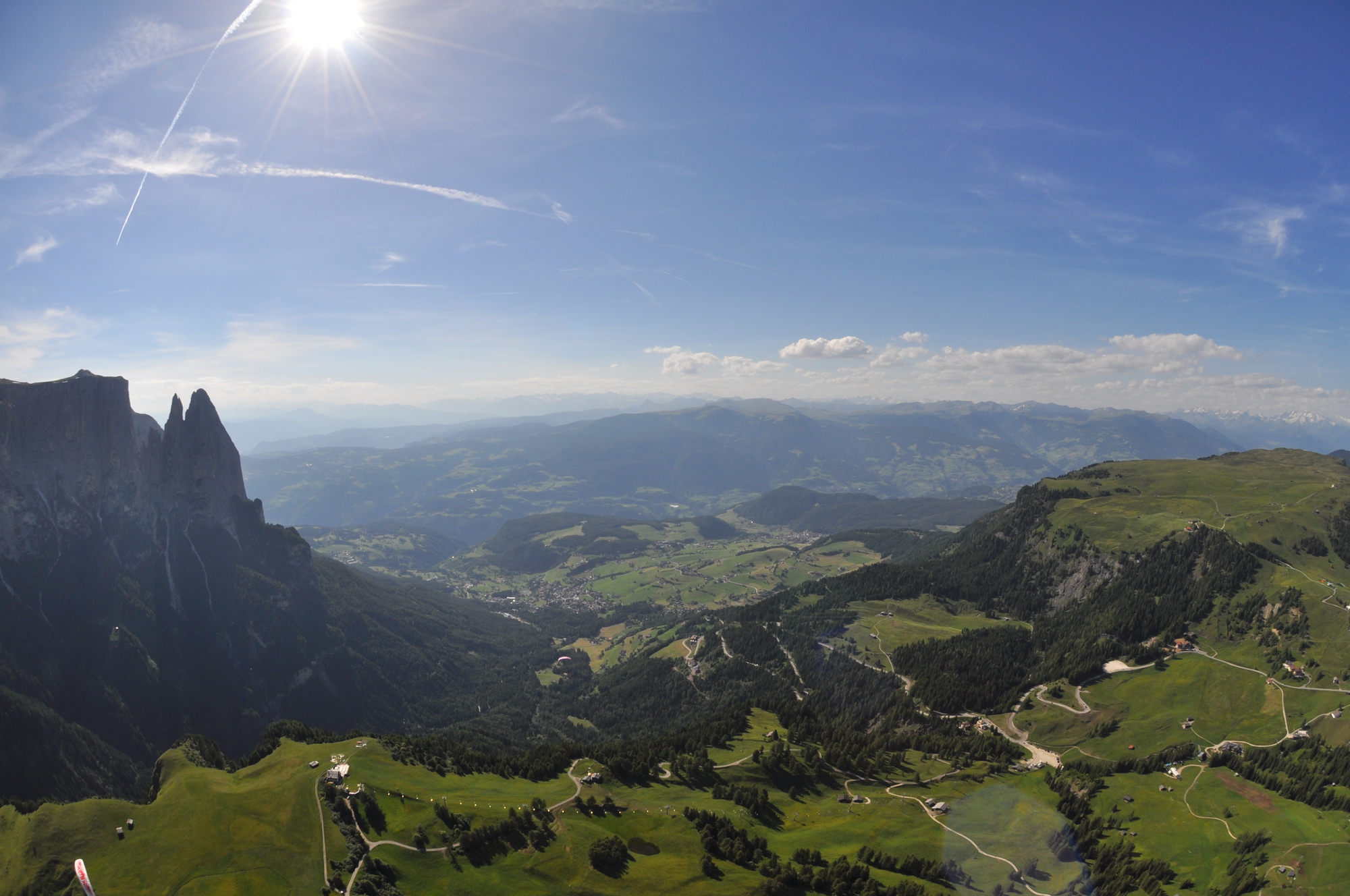 Bild Sommer Schlern und Suedwesten - © Mahlknecht Ruben.JPG